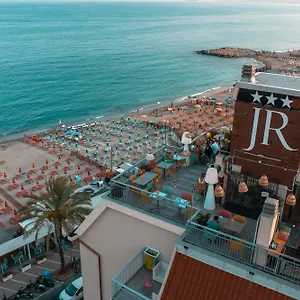 Jolly Roger Szálloda Pietra Ligure