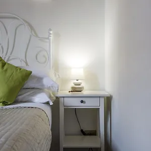 Bed & Breakfast Pettinary Village, Rome